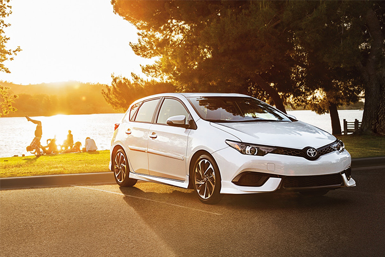 toyota corollaim